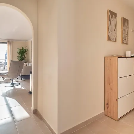 Casa Girard Luxury Apartment